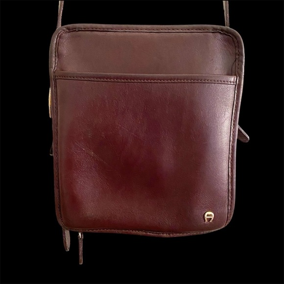 Stylish Etienne Aigner Brown Leather Shoulder Bag - Picture 1 of 11
